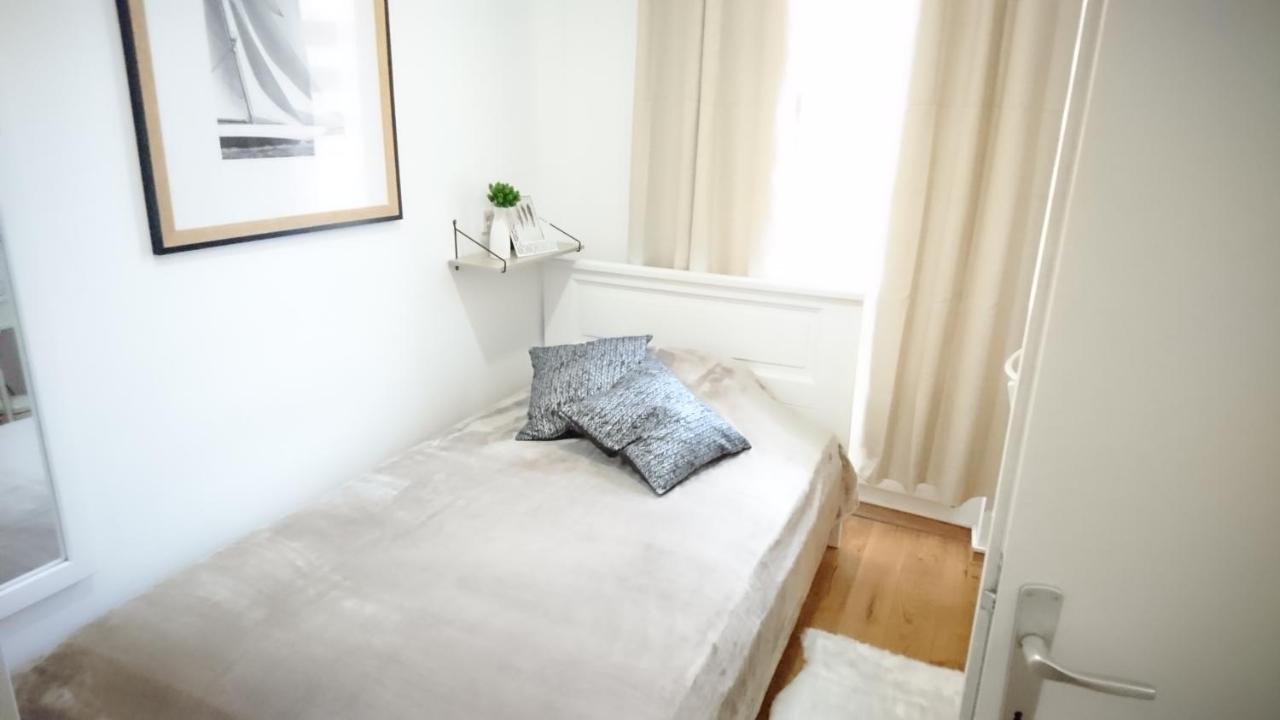 Tiny Cozy Accommodation Zagreb Bagian luar foto